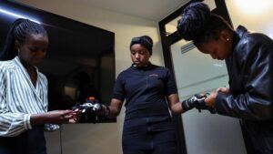 AI Kenya: Revolusi Komunikasi bagi Tunarungu, Canggih!