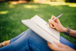 AI: Revolusi Menulis Fanfiction? Coba Sekarang Juga!