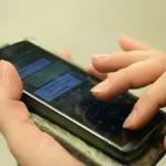 Ciptakan Cerita Chat Fiksi Viral: Gunakan AI Haloyouth Sekarang!