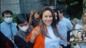 Kasus Nikita Mirzani-Reza Gladys: Pemerasan Tak Terbukti?