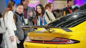 Mobil Murah China: Stop Produksi, Ancam Pasar Global?