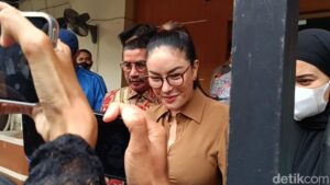 Nikita Mirzani di Tahanan: Benarkah Tanpa Perlakuan Istimewa?