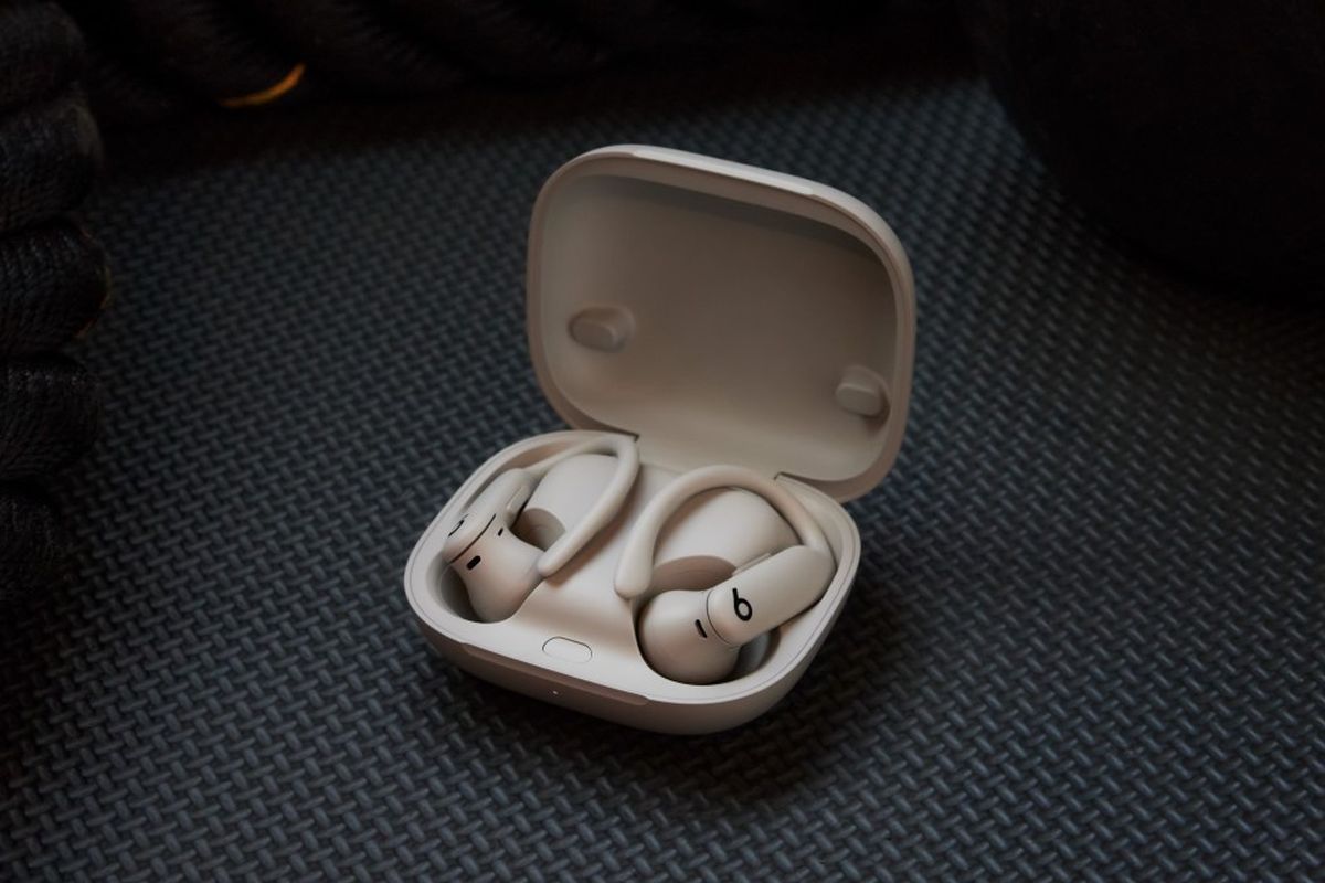 Rahasia Bersihkan Earphone TWS Tanpa Rusak: 7 Langkah Mudah
