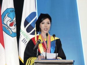 Rahasia Kepemimpinan Perempuan: Kisah Sukses Nadia Tjoa MBA