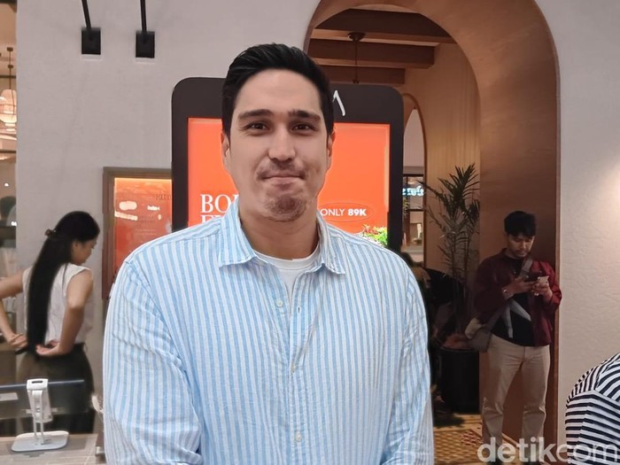 Rahasia Sukses Bisnis Skincare Marcel Chandrawinata: Tantangan & Kemenangan