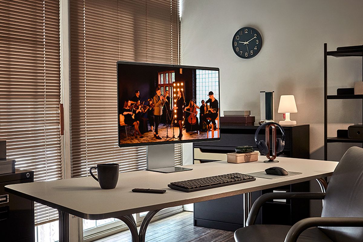 Samsung Smart Monitor AI: Layar Pintar Canggih, Harga Rp5 Jutaan!