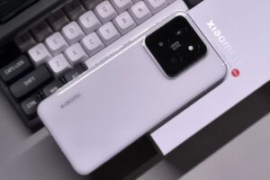 Update HyperOS 2.2: 19 HP Xiaomi Terbaru Mendapatnya