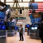 Wall Street Naik, Data Tenaga Kerja Jadi Penentu Nasib Investasi