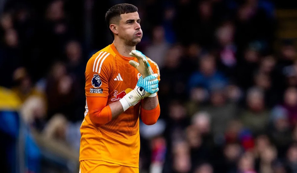 Butuh Kiper Tangguh, Tottenham Justru Pertimbangkan Karl Darlow
